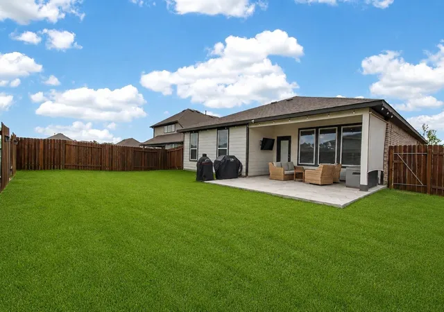 Photo 2 of Single family home for sale at 14006 Grand Teton Ln, Conroe, TX 77384 | MLS# 68703295 | Listing updated on 2026-08-13