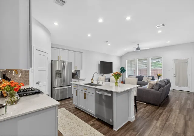 Photo 3 of Single family home for sale at 14006 Grand Teton Ln, Conroe, TX 77384 | MLS# 68703295 | Listing updated on 2026-08-13
