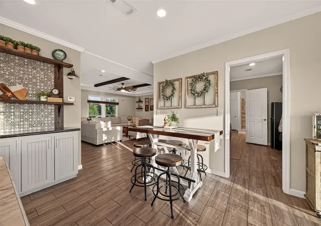 2nd image of 5210 Beaver Rd, Santa Fe, TX 77517 | MLS# 70213734