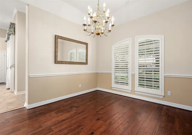 5th image of 5122 Tidewater Ct, Pasadena, TX 77505 | MLS# 71640686