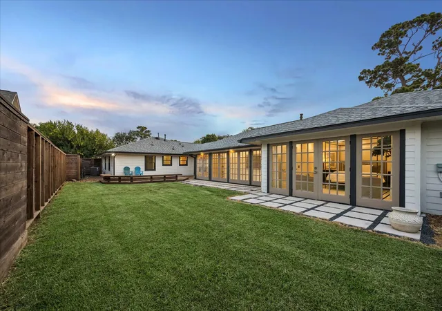 Photo 4 of Single family home for sale at 6434 Pineshade Ln, Houston, TX 77008 | MLS# 25818360 | Listing updated on 2026-09-09