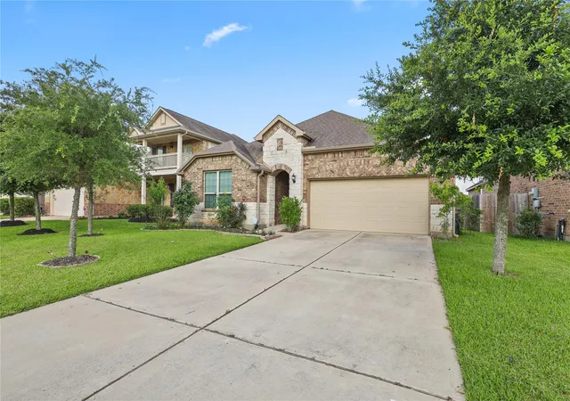 Photo 2 of Single family home for sale at 2346 Cherrington Woods Ln, Richmond, TX 77469 | MLS# 4527500 | Listing updated on 2026-10-08