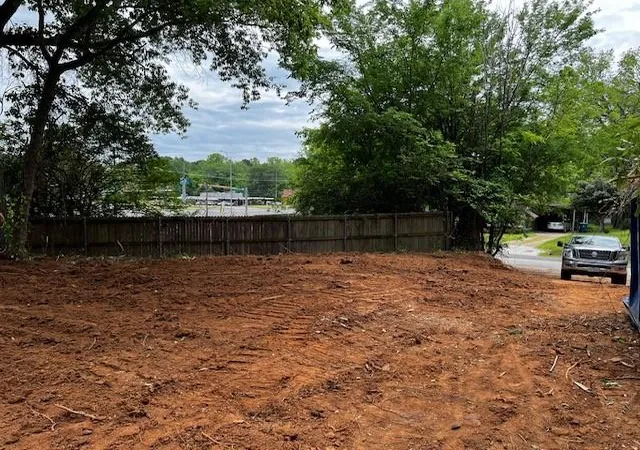 4th image of 1609 Elysian Fields Ave, Marshall, TX 75670 | MLS# 15120439