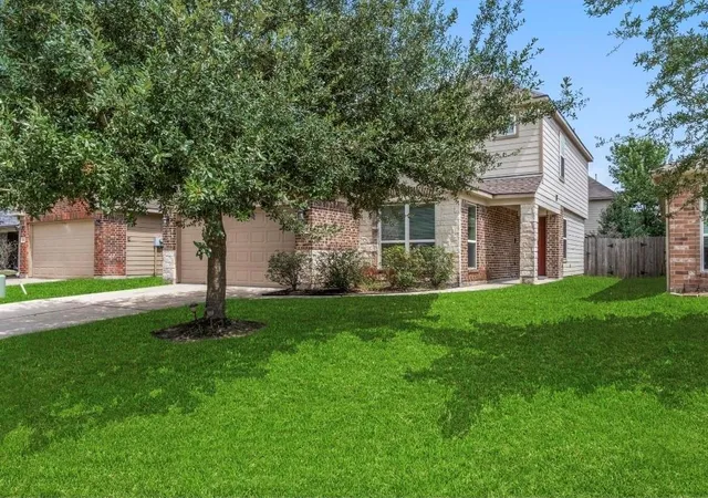 Photo 2 of Single family home for sale at 9947 Chimney Swift Ln, Conroe, TX 77385 | MLS# 45378731 | Listing updated on 2026-09-13