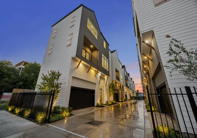 1st image of 1187 W 19th Street, Houston, TX 77008 | MLS# 95583574