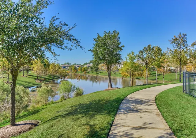 32nd image of 17427 Stonebrook Run Ct, Tomball, TX 77375 | MLS# 61123439