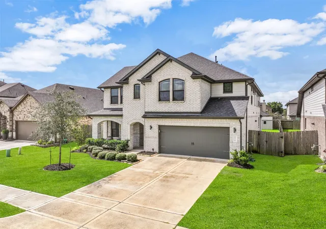 2nd image of 1570 Mustang Trl, Friendswood, TX 77546 | MLS# 30550690