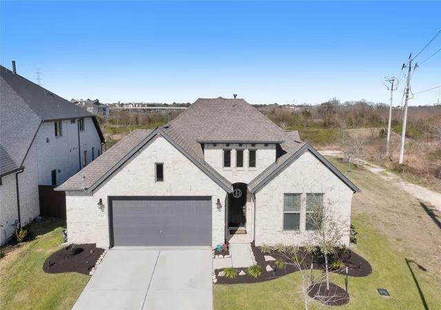 1st image of 945 Goose Creek St, Webster, TX 77598 | MLS# 91521893