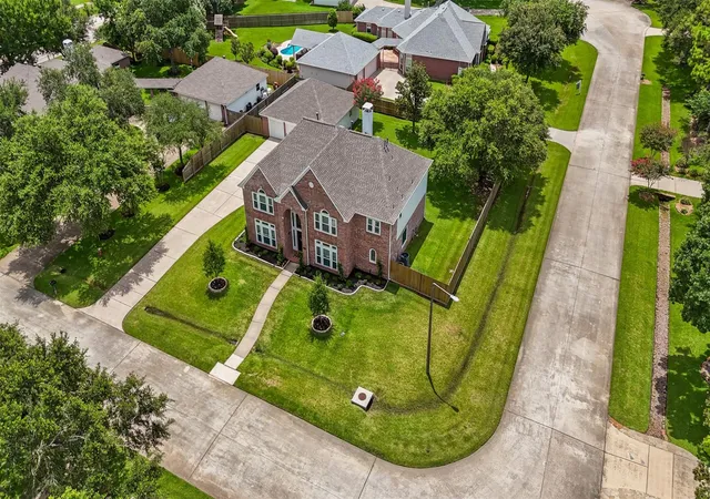 Photo 1 of Single family home for sale at 403 Trl Head St, Friendswood, TX 77546 | MLS# 22471985 | Listing updated on 2026-09-19