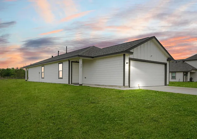 Photo 1 of Single family home for sale at 327 Road 5138, Cleveland, TX 77327 | MLS# 23184355 | Listing updated on 2026-09-22