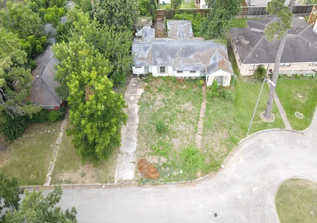 1st image of 4409 Fernwood Dr, Houston, TX 77021 | MLS# 11446009