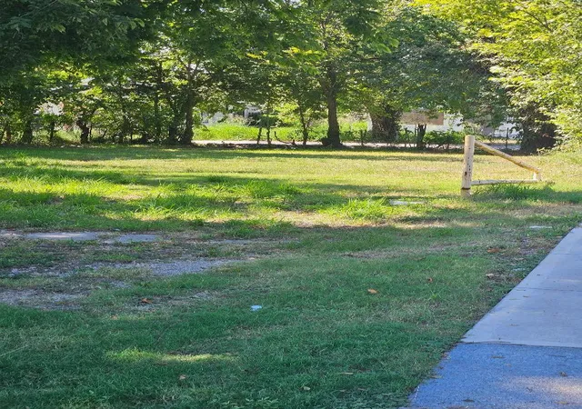 Photo 1 of Land for sale at 3300 Rosalie St, Houston, TX 77004 | MLS# 19780673 | Listing updated on 2026-08-30
