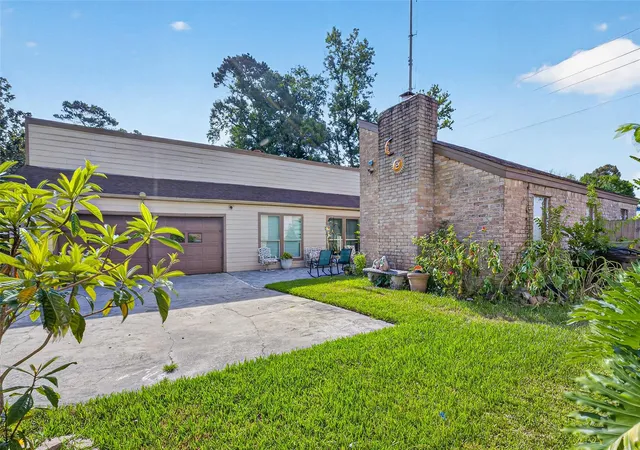 2nd image of 5522 Green Timbers Dr, Humble, TX 77346 | MLS# 96173165