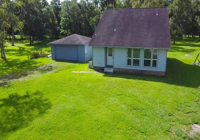 1st image of 3067 County Road 580, West Columbia, TX 77486 | MLS# 55486949