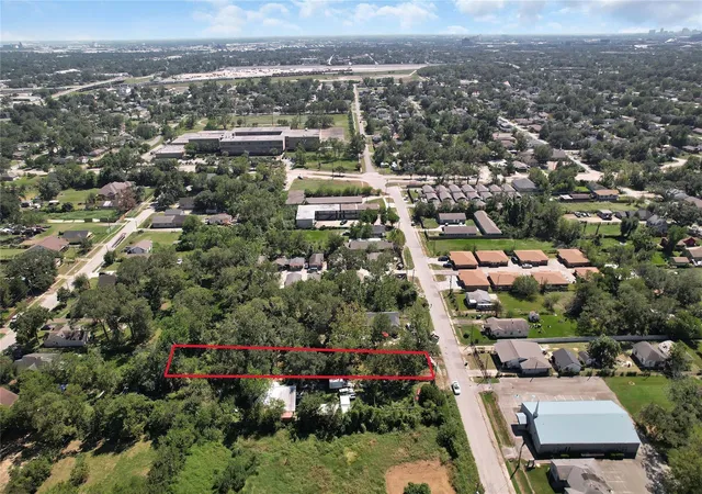 Photo 3 of Land for sale at 3914 Wipprecht St, Houston, TX 77026 | MLS# 60048869 | Listing updated on 2026-08-13
