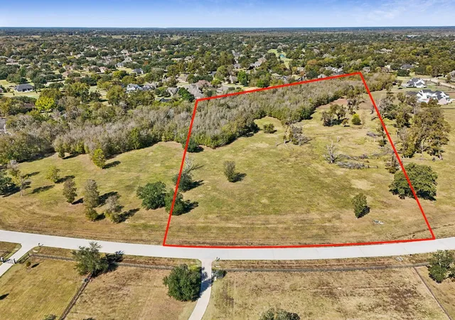 1st image of 4802 Riverbend Ct, Fulshear, TX 77441 | MLS# 44647210