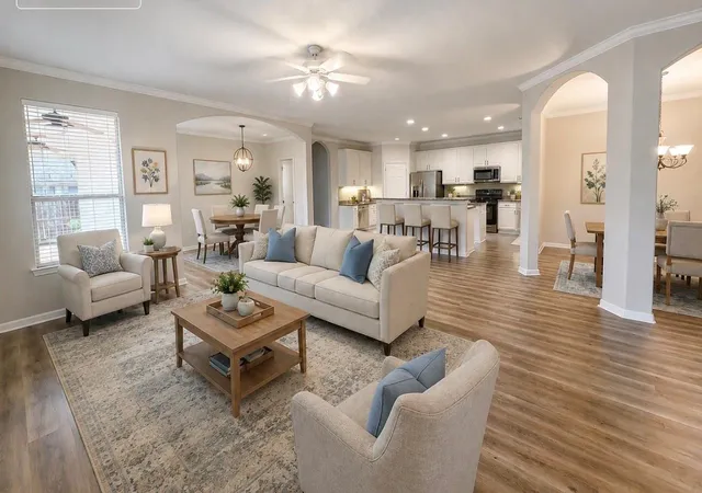 Photo 2 of Sale Pending at 14 Dardenelle Ct, Conroe, TX 77384 | MLS# 51851979 | Listing updated on 2026-08-12