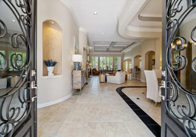 5th image of 11914 Legend Manor Dr, Houston, TX 77082 | MLS# 67226469