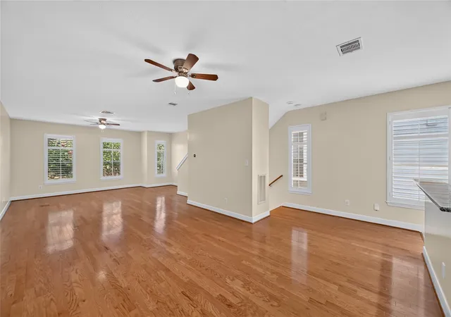 4th image of 1708 Elgin St, Houston, TX 77004 | MLS# 21395708