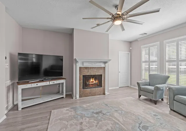 3rd image of 10530 Echo Falls Ln, Houston, TX 77095 | MLS# 66302339