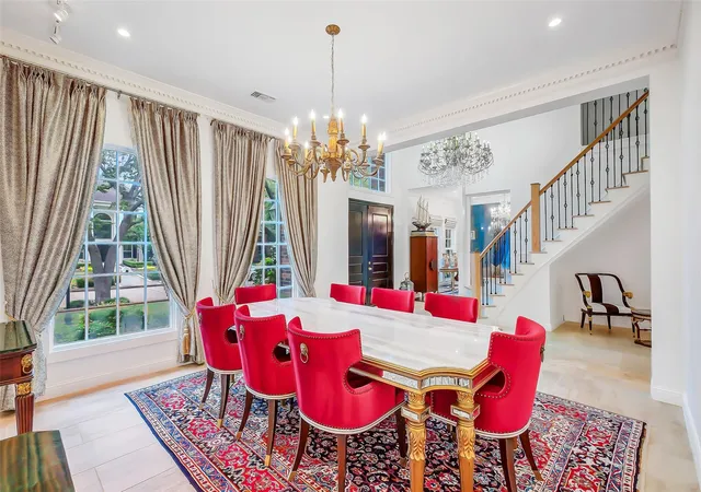 5th image of 854 Plainwood Dr, Houston, TX 77079 | MLS# 98660189