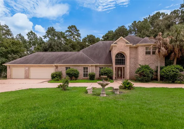 1st image of 187 Broadmoor Dr, Huntsville, TX 77340 | MLS# 26296543