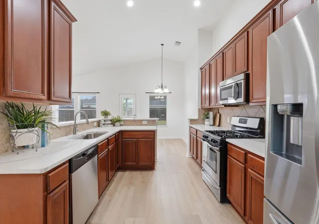 5th image of 18323 Madisons Crossing Ln, Tomball, TX 77375 | MLS# 94152192