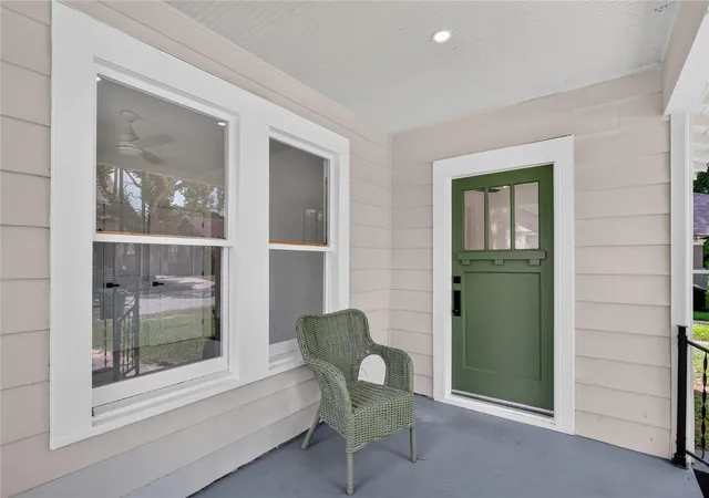 Photo 3 of Single family home for sale at 716 W Cottage St, Houston, TX 77009 | MLS# 19362557 | Listing updated on 2026-09-17