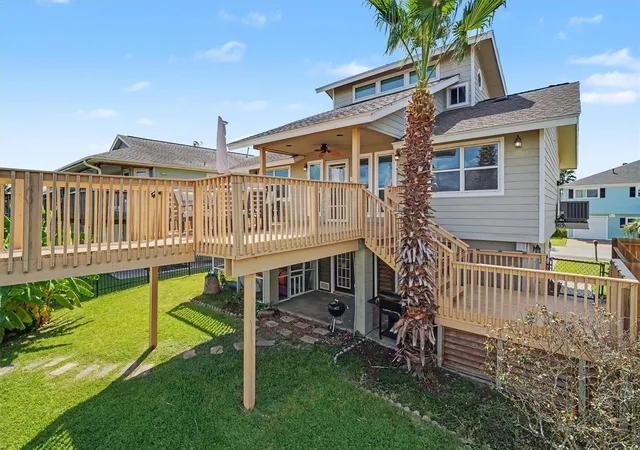 1st image of 1016 Redfish St, Hitchcock, TX 77563 | MLS# 48996126