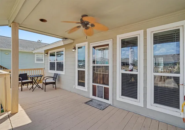 Photo 3 of Single family home for sale at 1016 Redfish St, Hitchcock, TX 77563 | MLS# 48996126 | Listing updated on 2026-08-16
