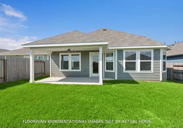 Photo 3 of Sale Pending at 523 Flower Reed Ct, Magnolia, TX 77354 | MLS# 28506587 | Listing updated on 2026-08-31