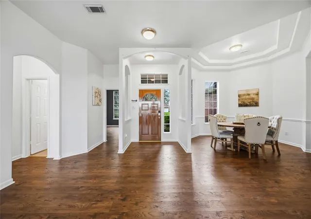 4th image of 515 Arbor Ct, Pearland, TX 77584 | MLS# 18772363