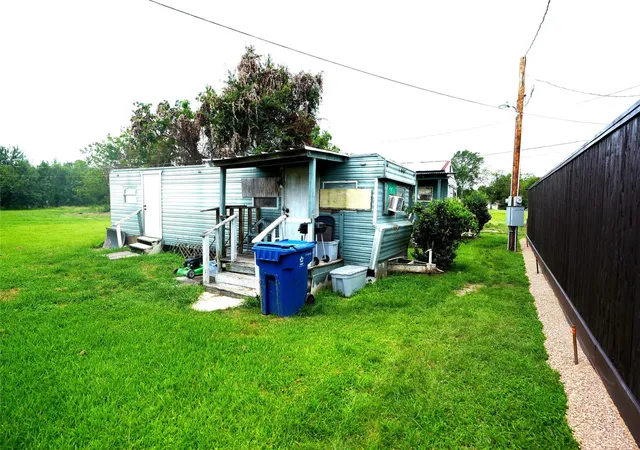 30th image of 1337 3rd St, Hempstead, TX 77445 | MLS# 89704829
