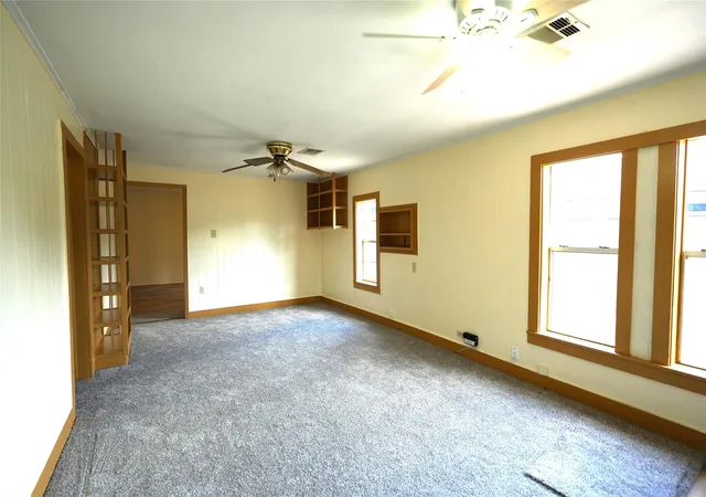 5th image of 1337 3Rd St, Hempstead, TX 77445 | MLS# 89704829