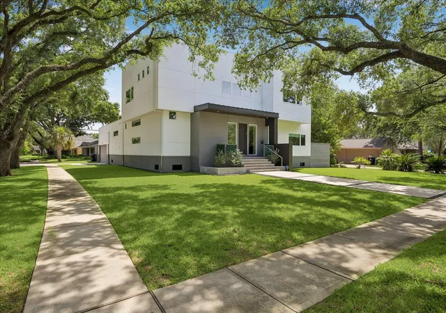 1st image of 5215 Jason St, Houston, TX 77096 | MLS# 72772956