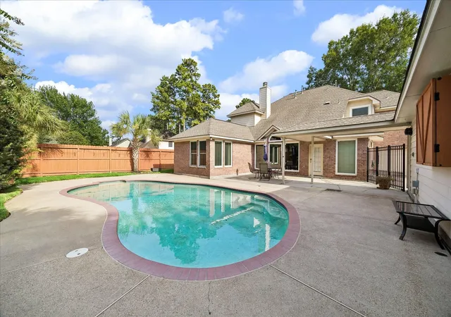 2nd image of 2202 Riverway Oak Dr, Kingwood, TX 77345 | MLS# 63844428