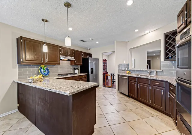 3rd image of 1615 Ainsdale Dr, Houston, TX 77077 | MLS# 59314733