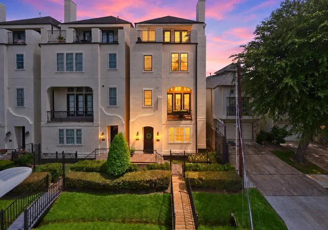 1st image of 5750 Kiam St, Houston, TX 77007 | MLS# 41474997