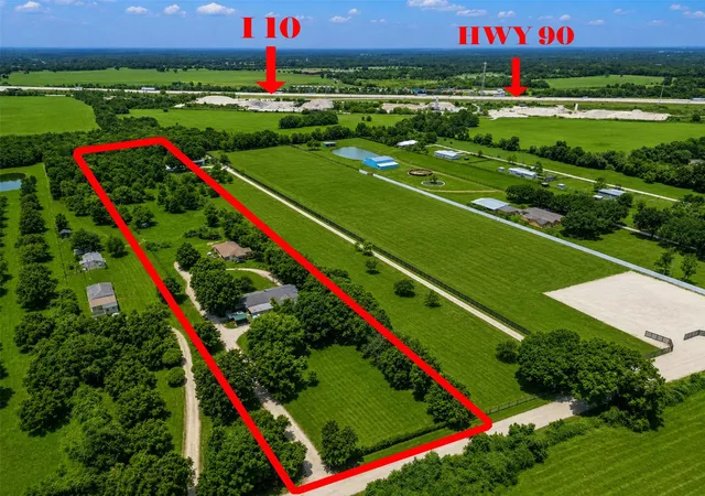 2nd image of 37164 Donigan Rd, Brookshire, TX 77423 | MLS# 77500470