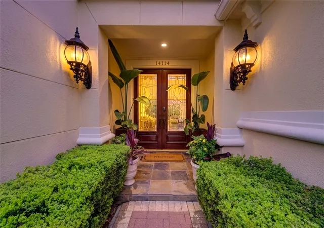 Photo 4 of Single family home for sale at 14114 Barnhart Blvd, Houston, TX 77077 | MLS# 54286502 | Listing updated on 2026-08-16