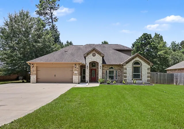 2nd image of 615 Weisinger Dr, Magnolia, TX 77354 | MLS# 78262562