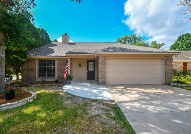 Photo 3 of Single family home for sale at 21707 Park Valley Dr, Katy, TX 77450 | MLS# 80641328 | Listing updated on 2026-09-12
