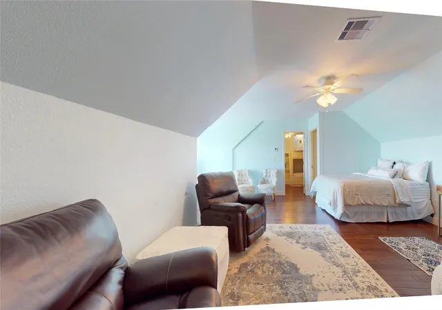 42nd image of 942 Kent, Port Bolivar, TX 77650 | MLS# 96314145