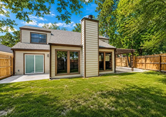5th image of 1746 Cloister Dr #6, Crosby, TX 77532 | MLS# 37971110