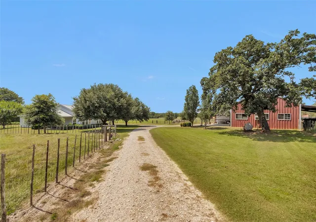 Photo 2 of Single family home for sale at 5950 County Rd 331, Plantersville, TX 77363 | MLS# 42045366 | Listing updated on 2026-08-11