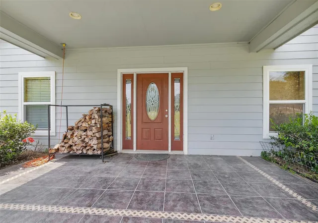 Photo 3 of Single family home for sale at 5950 County Rd 331, Plantersville, TX 77363 | MLS# 42045366 | Listing updated on 2026-08-11