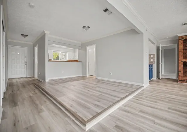 Photo 4 of Single family home for sale at 16463 Hickory Knoll Dr, Houston, TX 77059 | MLS# 57596340 | Listing updated on 2026-08-13