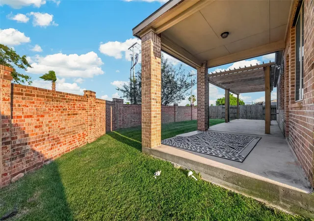 48th image of 3214 Red Pebble Ln Ln, La Marque, TX 77568 | MLS# 91579173