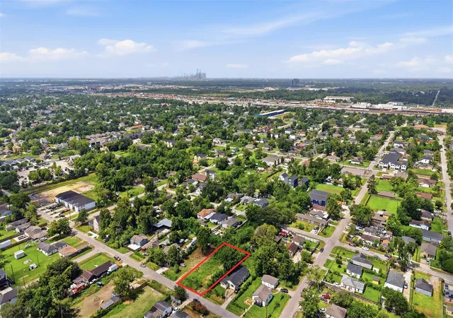 3rd image of 6815 Bacher St, Houston, TX 77028 | MLS# 37197671