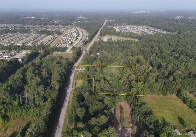 Photo 3 of Land for sale at 3014 Ave M Ext, Conroe, TX 77301 | MLS# 8021038 | Listing updated on 2026-09-17